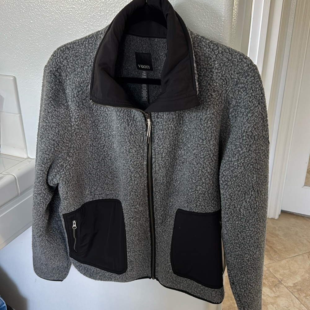 Vuori Alpine Sherpa Grey BWT